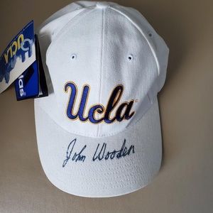 Signed by John Wooden (wizard of Westwood)